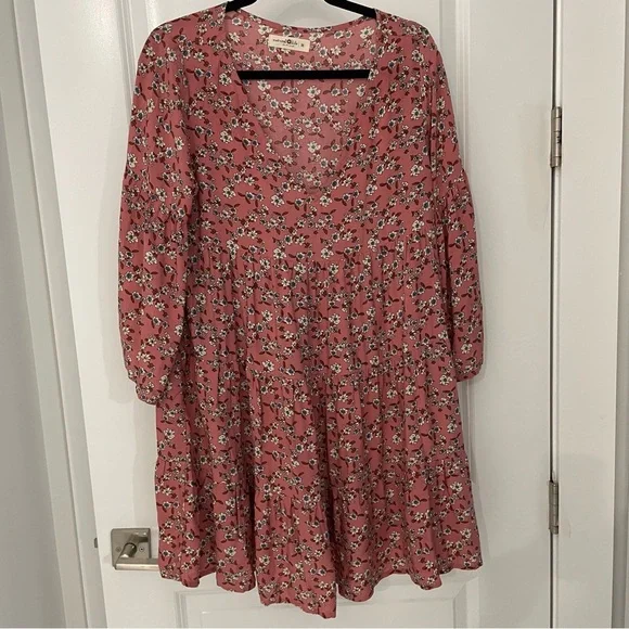 NEW Natural Life Pink Floral Tiered Babydoll Popover Dress Size Medium Boho. 23 - Picture 1 of 6